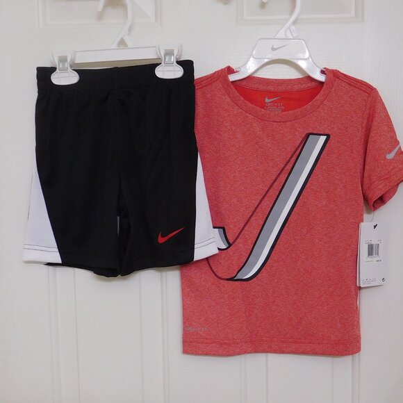 NWT 2pc Nike Red Shirt Gray Swoosh Logo & Black Shorts Set sz 4t - Picture 1 of 1